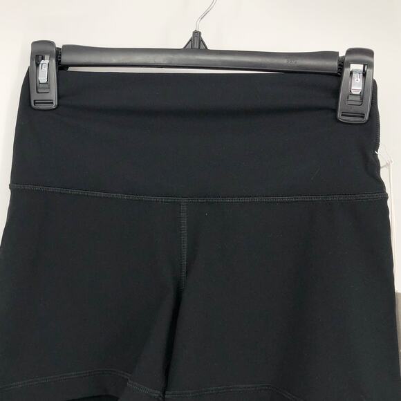 EVERLANE Women's The Perform Short Shorts Small Black Athletic Booty NWT - Picture 7 of 12